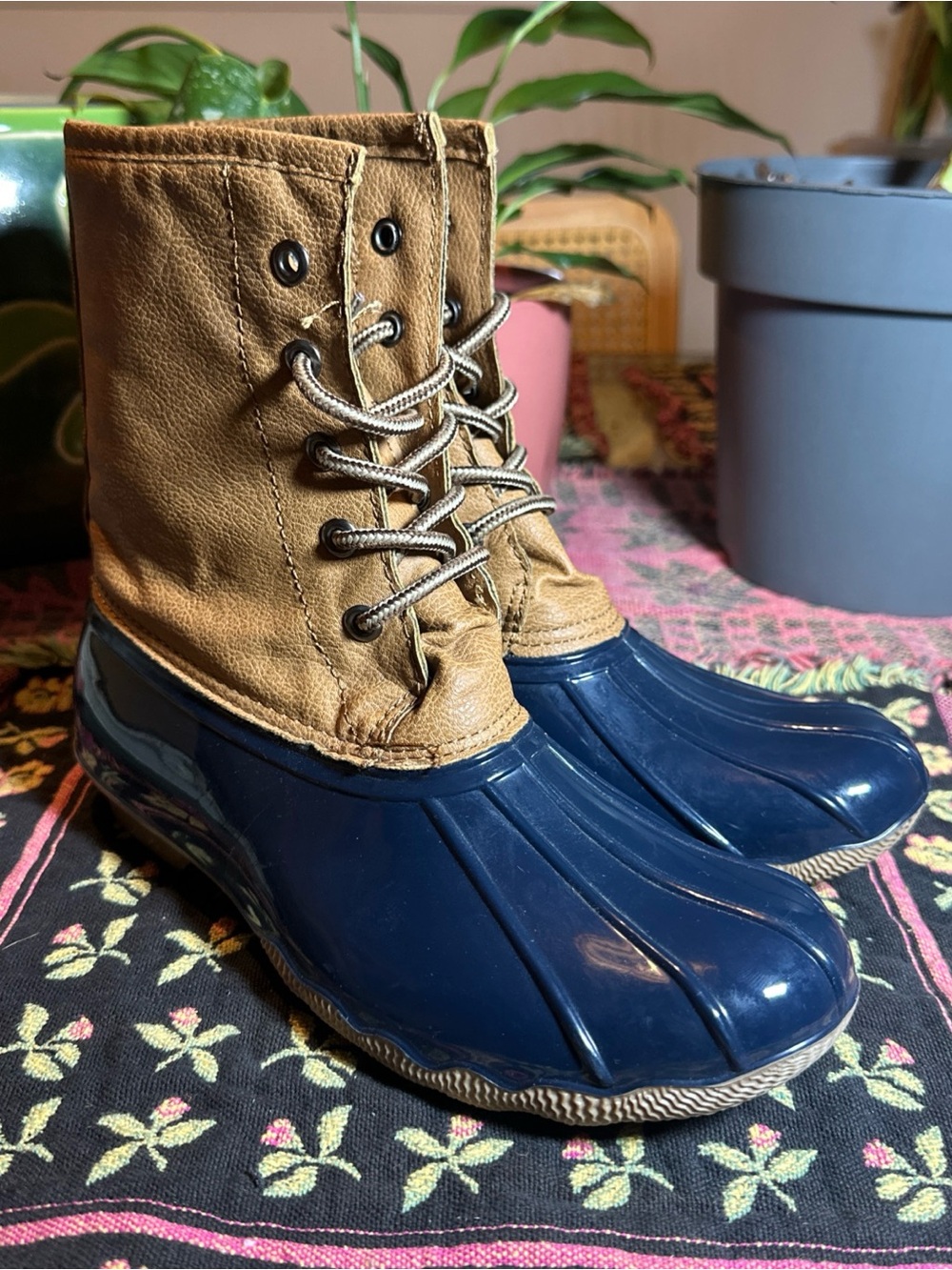 Bean Boots by Blue Suede Shoes Duck Boots Booties Shoes Womens Size 7 Blue Brown